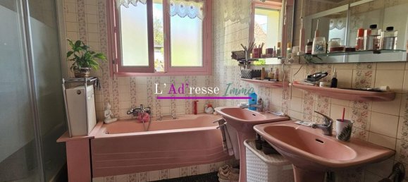 3 Schlafzimmer Haus in Fontaine-Notre-Dame, France, Nr. 341293 9