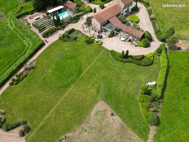 7 chambres Maison à Digoin, France No. 353389