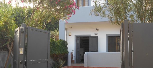5 bedrooms Villa in Acireale, Italy No. 331909 7