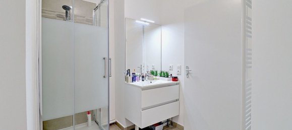 2 Schlafzimmer Doppelhaus in Poissy, France, Nr. 180612 6