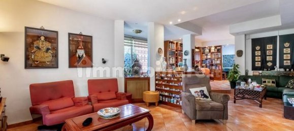 3 Schlafzimmer Wohnung in Rome, Italy, Nr. 198023 3