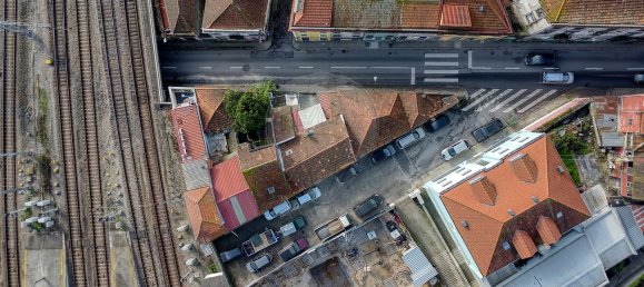 2 bedrooms House in Porto, Portugal No. 23674 11