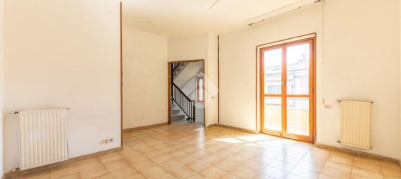 3 bedrooms Apartment in Rome, Italy No. 291885 5