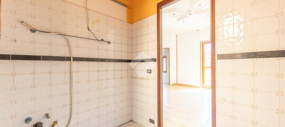 3 bedrooms Apartment in Rome, Italy No. 291885 6