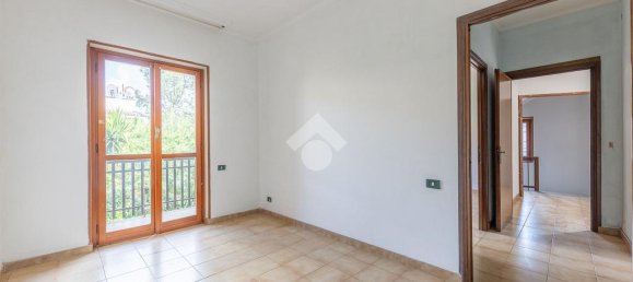 3 bedrooms Apartment in Rome, Italy No. 291885 17