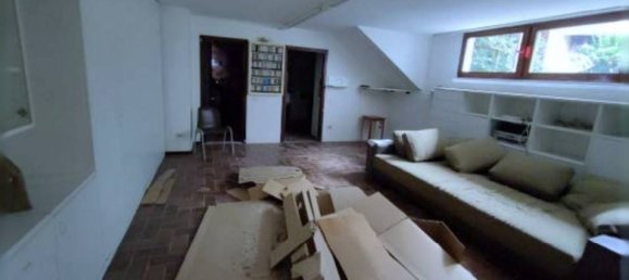 Edifício T6 em Leno, Italy N.º 337688 10