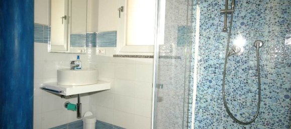 5 rooms Penthouse in Portoferraio, Italy No. 201046 10