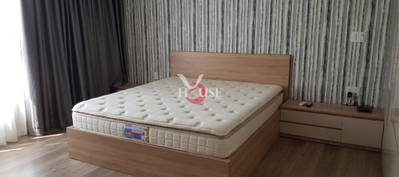 Квартира с 4 спальнями в Район 7, Вьетнам № 10154 4