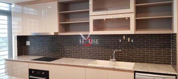 Квартира с 4 спальнями в Район 7, Вьетнам № 10154 3