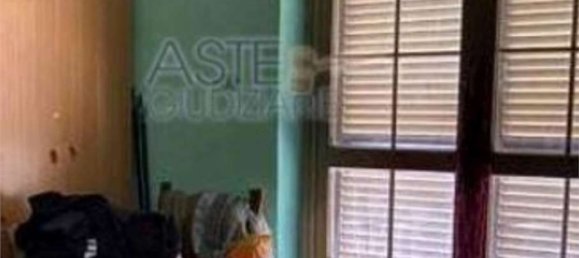 6 rooms Apartment in Castro dei Volsci, Italy No. 197382 9