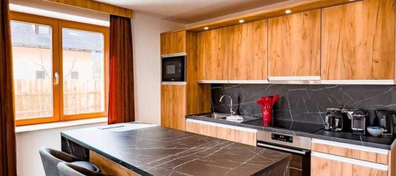 Квартира с 6 комнатами в Тамсвег, Австрия № 216785 2