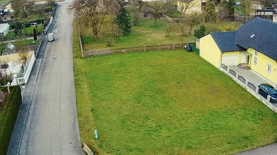  Land in Wels, Austria No. 219150