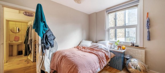 1 bedroom Apartment in London, United Kingdom No. 7755 8