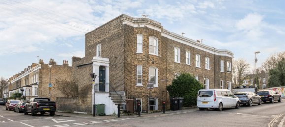 1 bedroom Apartment in London, United Kingdom No. 7755 9