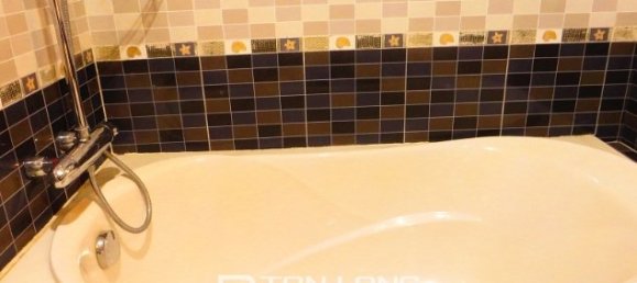 Studio in Ba Dinh, Vietnam No. 2976 5