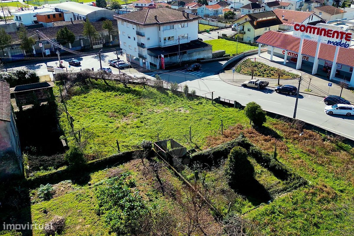 Terreno en Vale de Cambra, Portugal 1590 m² No. 243574