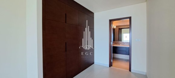 Dúplex de 2 dormitorios en Corniche Road, UAE No. 25658 11