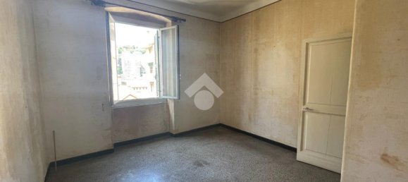 4 bedrooms Apartment in Genoa, Italy No. 238834 6
