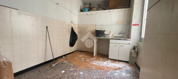 4 bedrooms Apartment in Genoa, Italy No. 238834 10