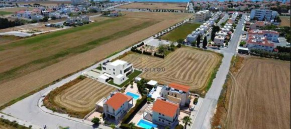 4 chambres Maison à Larnaca, Cyprus No. 7620 5