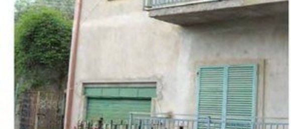 4 rooms Apartment in Aprigliano, Italy No. 294363 9
