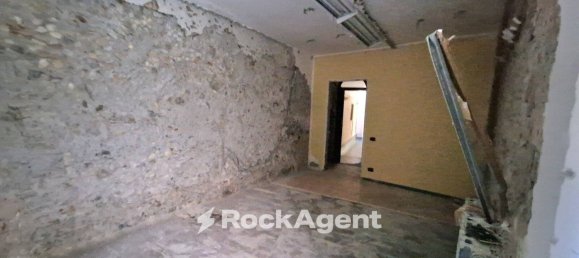 1غرفة مكتب في Catanzaro, Italy رقم 295910 7