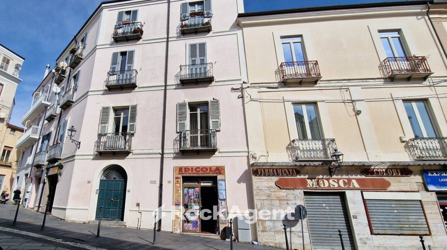 1غرفة مكتب في Catanzaro, Italy رقم 295910