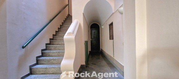 1غرفة مكتب في Catanzaro, Italy رقم 295910 2