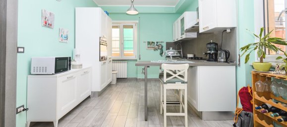 Penthouse de 3 divisões em Guidonia Montecelio, Italy N.º 198203 17