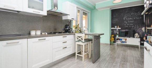 Penthouse de 3 divisões em Guidonia Montecelio, Italy N.º 198203 18