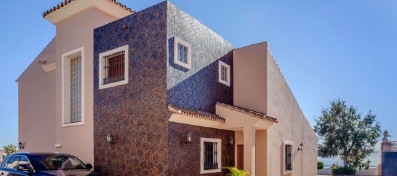 6 bedrooms House in Estepona, Spain No. 102924 27