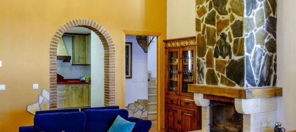 6 bedrooms House in Estepona, Spain No. 102924 20