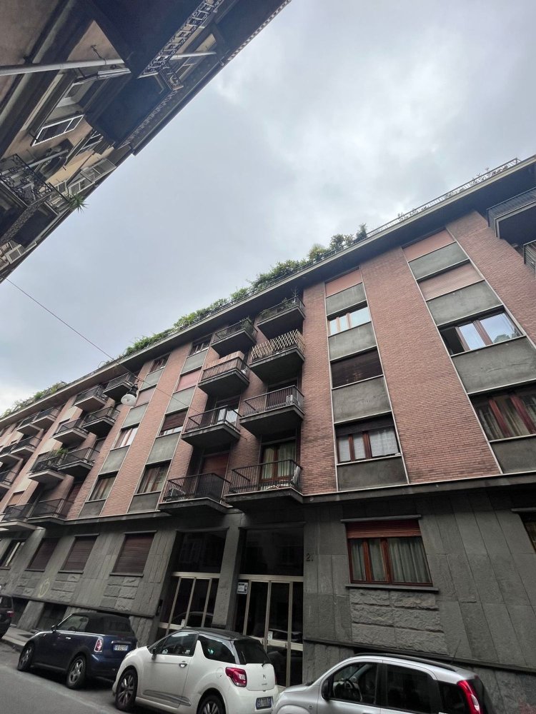 2غرفة مستودع في Turin, Italy رقم 157035