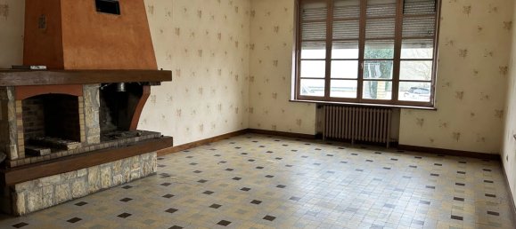 2 bedrooms House in Le Pechereau, France No. 79499 2