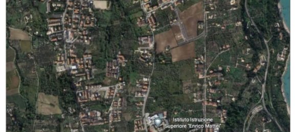 5600m² Land in Vasto, Italy No. 140384 8