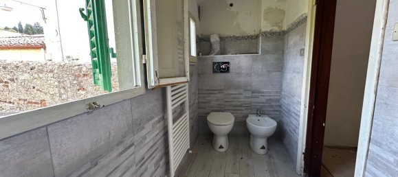 4 Schlafzimmer Doppelhaus in Florence, Italy, Nr. 355914 15