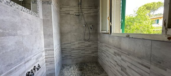 4 Schlafzimmer Doppelhaus in Florence, Italy, Nr. 355914 16