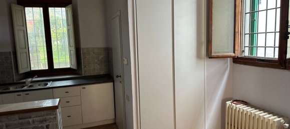 4 Schlafzimmer Doppelhaus in Florence, Italy, Nr. 355914 9