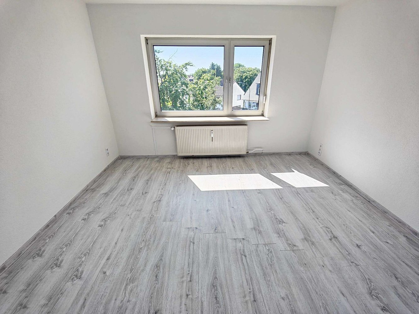 2 Schlafzimmer Wohnung in Offenbach, Germany, Nr. 222710