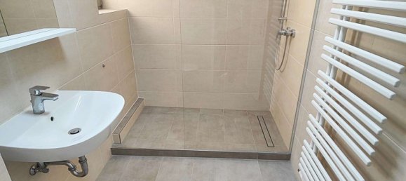 2 Schlafzimmer Wohnung in Offenbach, Germany, Nr. 222710 11