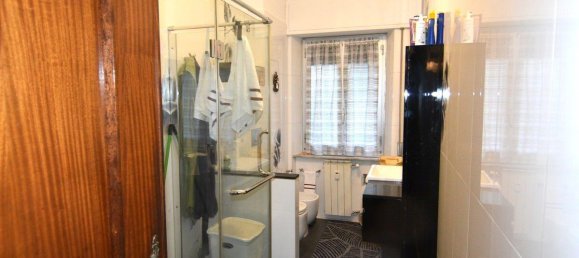6 rooms Apartment in Genoa, Italy No. 235513 17
