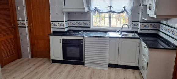 5 bedrooms House in Alicante, Spain No. 185189 4