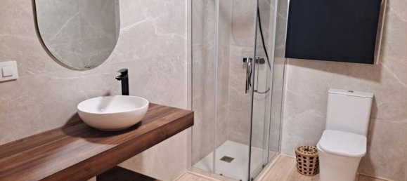 5 bedrooms House in Alicante, Spain No. 185189 6