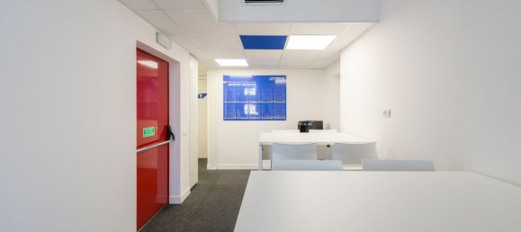 Bureau à Segrate, Italy 850m² No. 140529 35