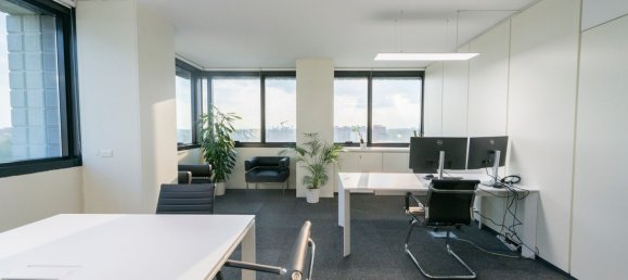 Bureau à Segrate, Italy 850m² No. 140529 13