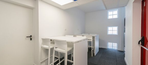 Bureau à Segrate, Italy 850m² No. 140529 33