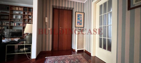 4 bedrooms Apartment in Rome, Italy No. 325128 6