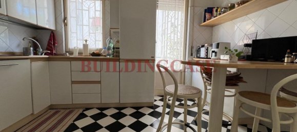4 bedrooms Apartment in Rome, Italy No. 325128 9