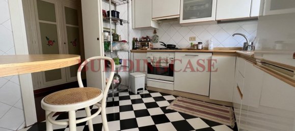 4 bedrooms Apartment in Rome, Italy No. 325128 13