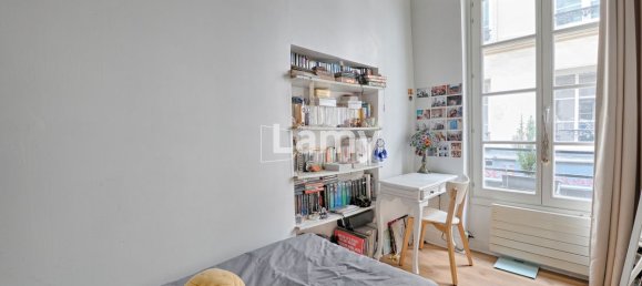 3 bedrooms Duplex in Paris, France No. 363269 8